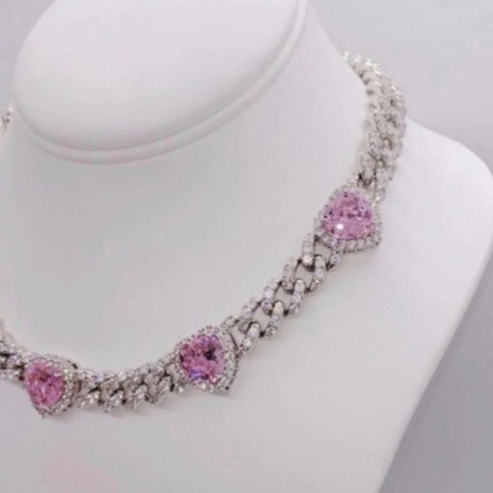 heart cuban choker ,heart choker ,heart iced Cuban Link Chain Necklace - Picture 3 of 9